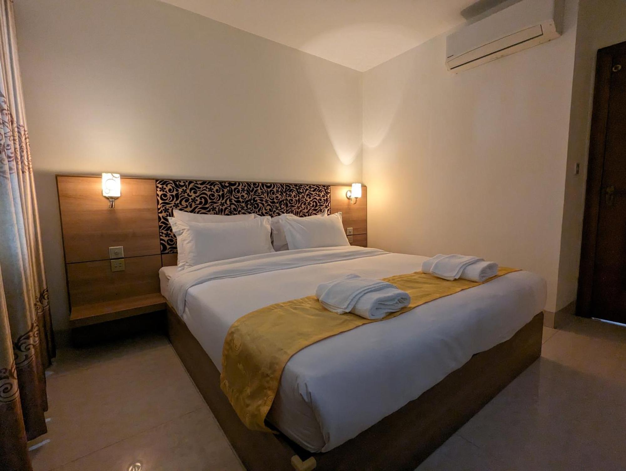 中青秋果酒店 True Go Hotel Phnom Penh Exterior photo
